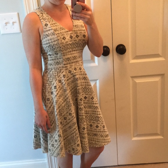 Altr’d state sweater dress - Picture 4 of 7